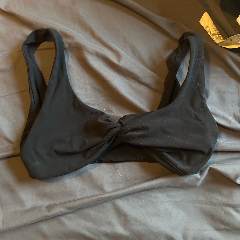 Buffbunny twisted bra